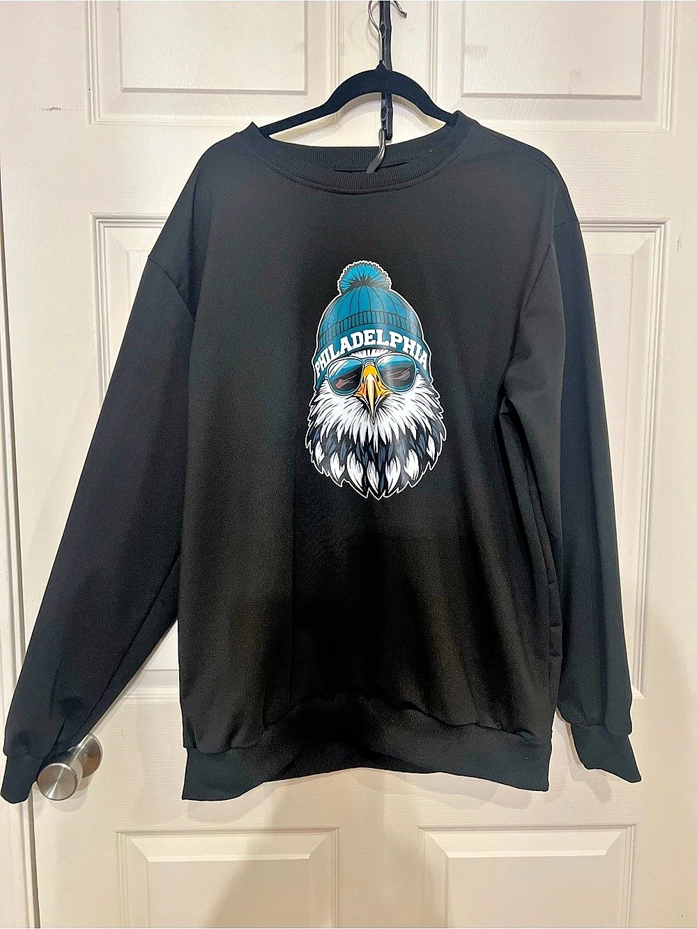 Philadelphia Eagle Graphic Sweatshirt Size XL